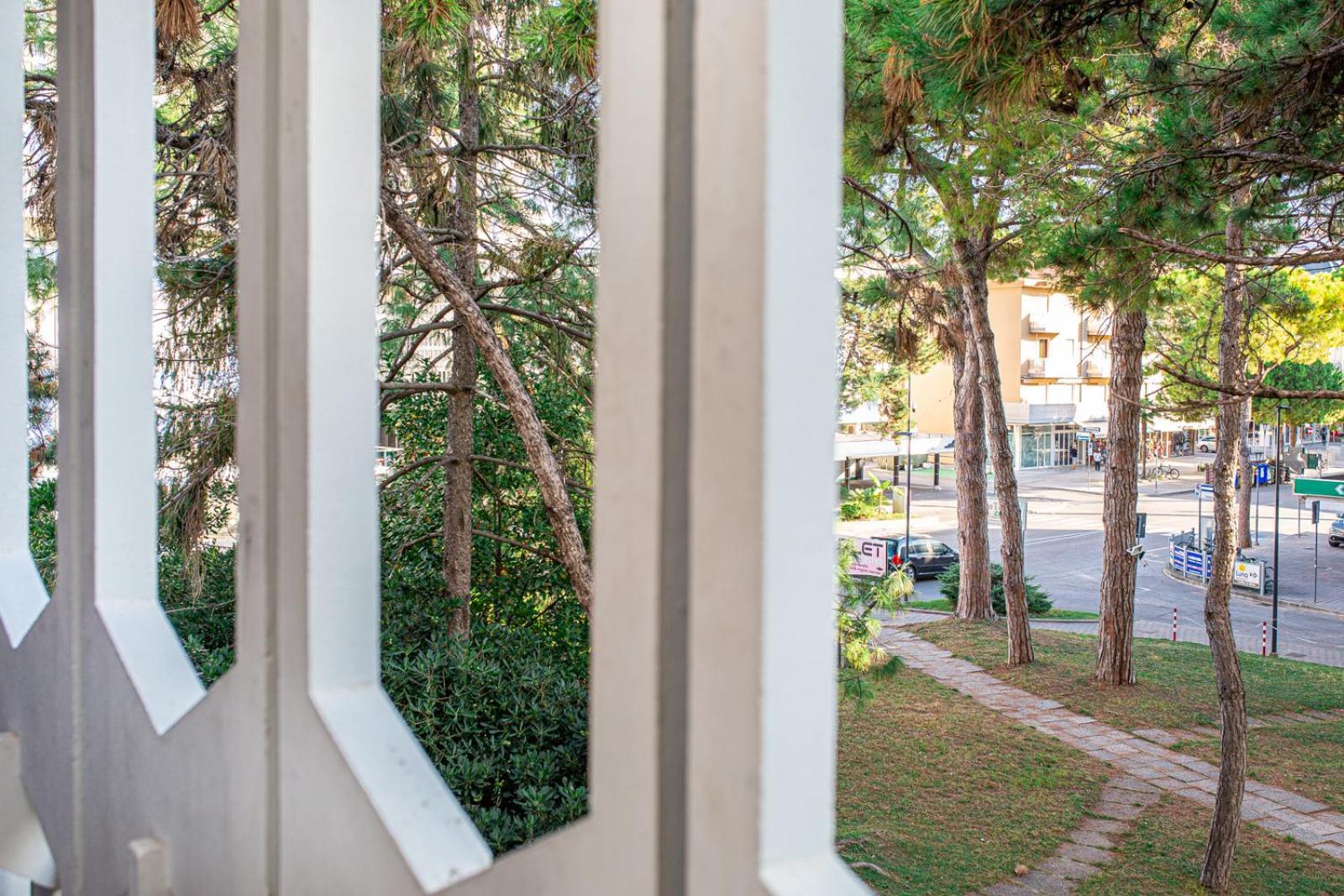 Hotel Regina Lignano Sabbiadoro Exterior photo